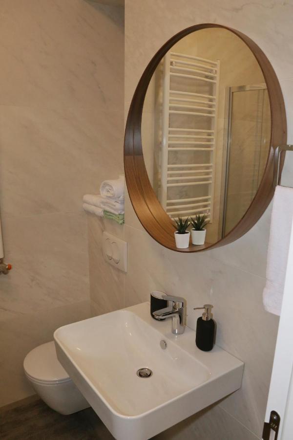 Apartman Natasa Sa Podzemnom Garazom Banja Luka Exterior photo